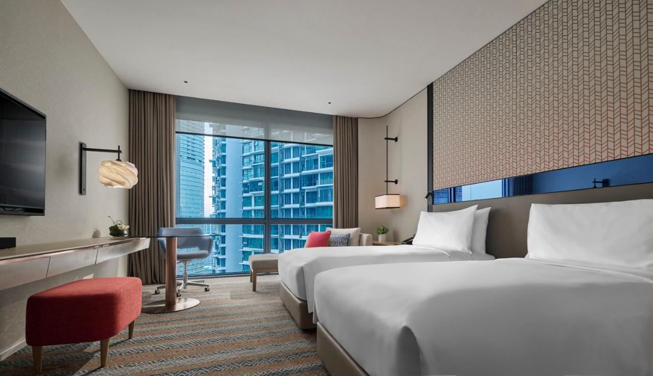 Amari Kuala Lumpur Hotell Eksteriør bilde Deluxe Room
